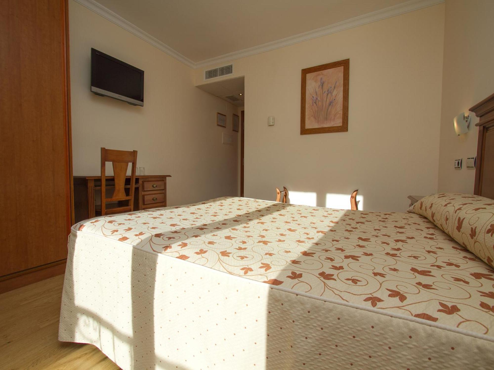 Hotel La Higuera Guejar Sierra Esterno foto