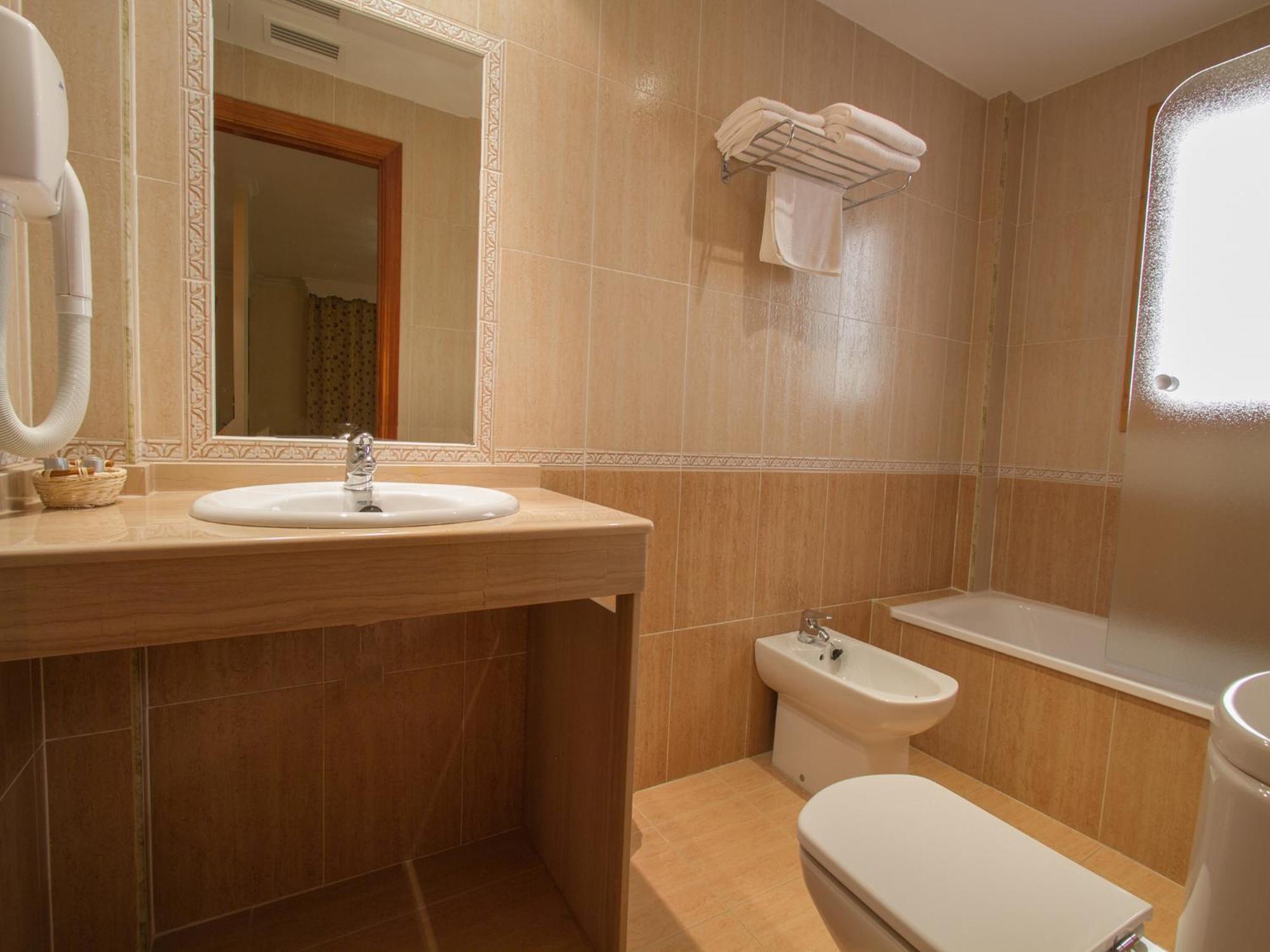 Hotel La Higuera Guejar Sierra Esterno foto
