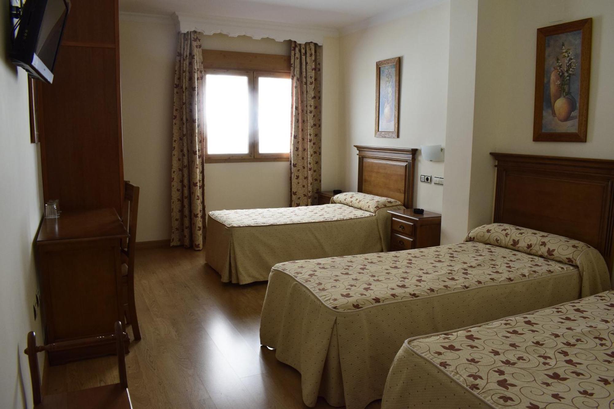 Hotel La Higuera Guejar Sierra Esterno foto